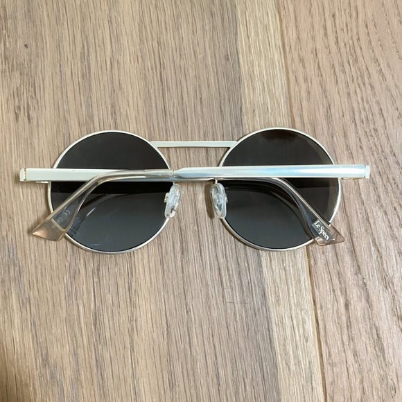 Le Spec Metallic Silver - Round Sunglasses main image 8